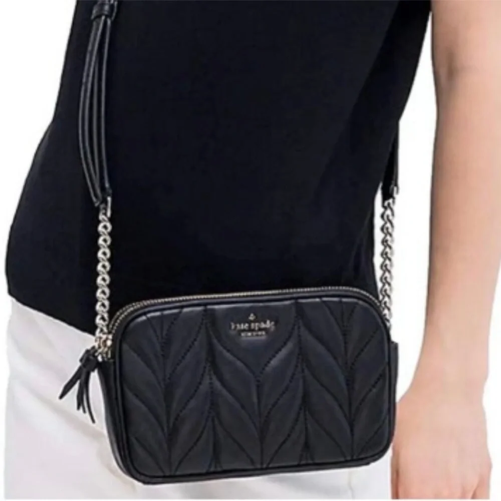 Kate Spade Briar Lane Chevron Quilted Crossbody Bag (Gold chain) - Picture 2 of 11